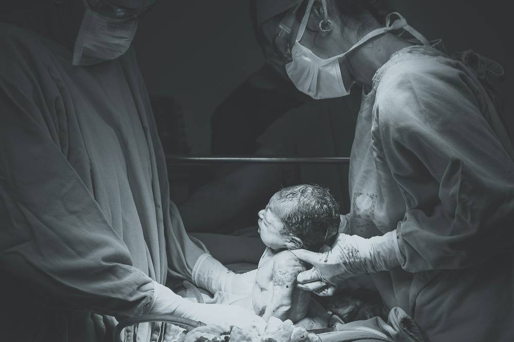 Revolutionerende opdagelser: Hvornår kan baby sidde selv?